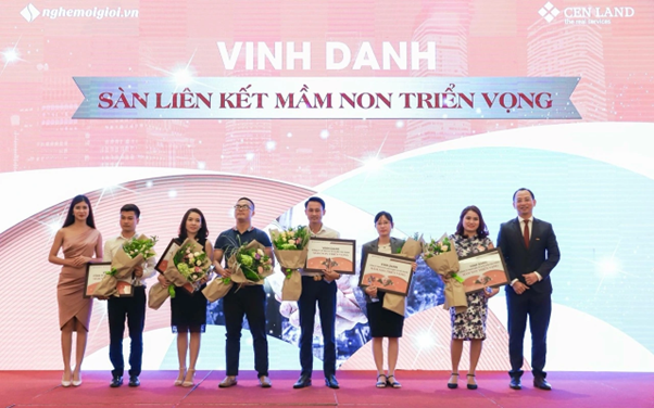 ceo-kieu-thi-nhung-thinh-6-1759304639.png