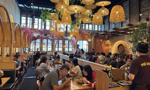 Hana Vu và hành trình gieo hương vị Việt nơi xứ lạnh cùng Phở Anh Vũ