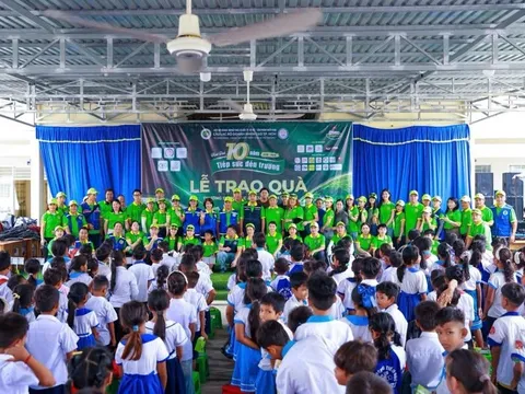 VIETCHAM ĐỒNG HÀNH CÙNG CARAVAN “TIẾP SỨC ĐẾN TRƯỜNG 2026”: LAN TỎA GIÁ TRỊ CỘNG ĐỒNG TỪ NHỮNG ĐIỀU THIẾT THỰC
