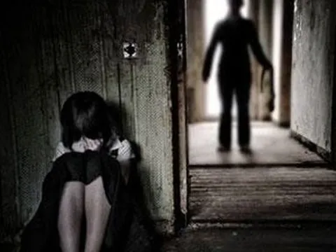 Hà Tĩnh: Truy tìm người đàn ông nghi giao cấu với trẻ dưới 16 tuổi