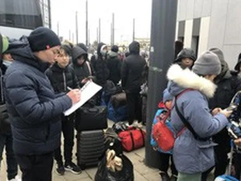 Hầu hết bà con ở Kiev, Odessa và hàng trăm người ở Kharkov đã được sơ tán