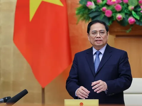 Thủ tướng: Tiến tới bình thường hóa với dịch bệnh, xem Covid-19 là bệnh đặc hữu