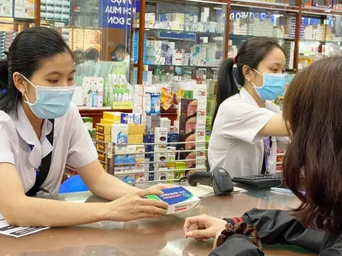 Một nhà thuốc trợ giá “khủng” cho thuốc trị Covid-19 trên toàn quốc