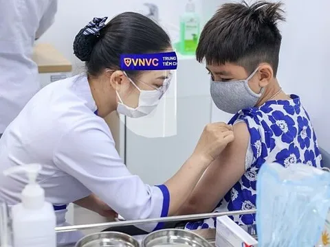 Yêu cầu Bộ Y tế quyết liệt thực hiện mua vaccine cho trẻ 5 đến dưới 12 tuổi