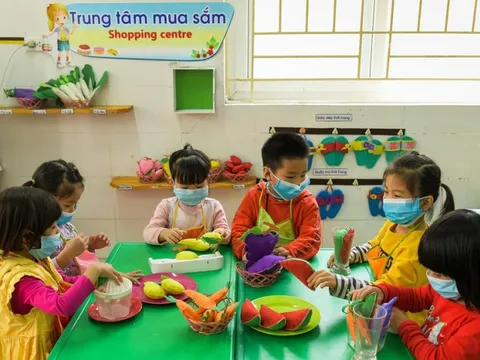 Hàng ngàn trường mầm non ''biến mất'' trong đại dịch- chủ trường phải bán đất để giữ cơ sở