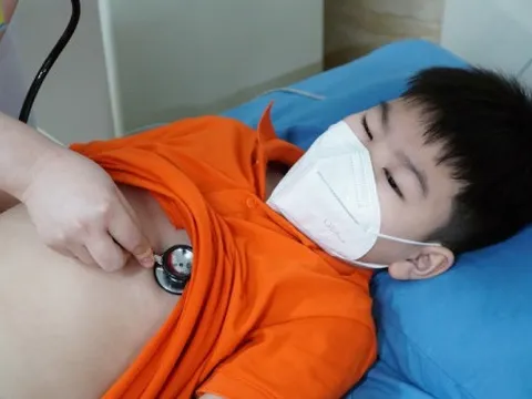 Sốc phản vệ sau khi ngậm một viên thuốc chữa ho