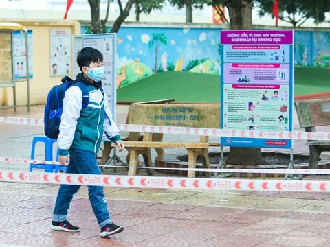 Nhiều địa phương cho học sinh đi học từ 21/3