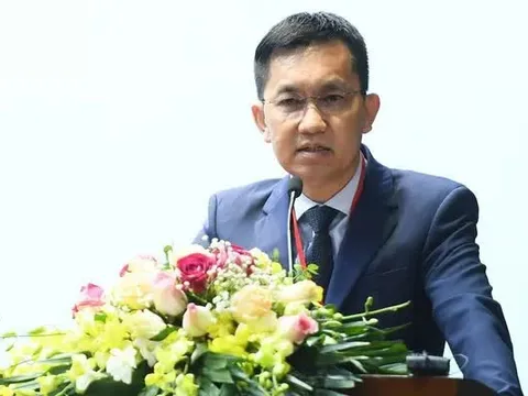 Ông Hồ Nhân không còn là CEO kiêm đại diện pháp luật từ 3 tháng trước, hé mở những chủ sở hữu của Nanogen