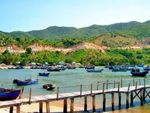 Phê duyệt 74 huyện nghèo, 54 xã đặc biệt khó khăn