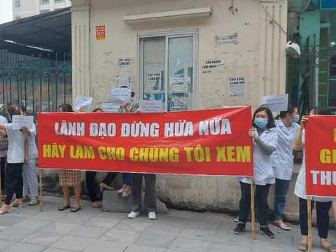 Bệnh viện Tuệ Tĩnh lại nợ lương: Hơn 70 nhân viên y tế xuống đường 'cầu cứu'