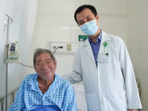 Tp.HCM: Hy hữu cụ ông bị đau tim nặng được cứu sống kịp thời