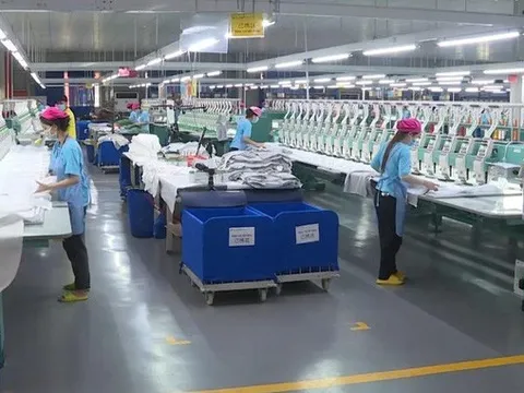 TPHCM ra văn bản khẩn cho phép F1 được đi làm, học trực tiếp