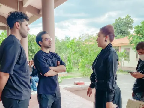 Phi Thanh Vân tới lễ tang chồng cũ, không đứng kế quan tài với con riêng vì lý do đặc biệt