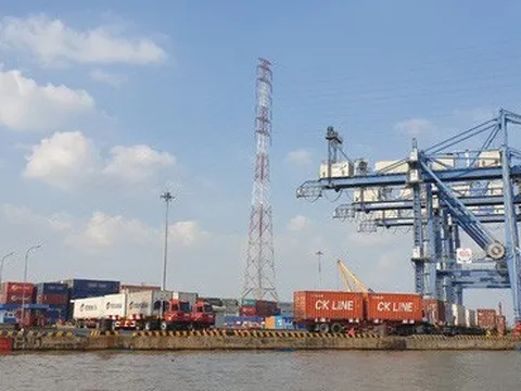 TP HCM bắt đầu thu phí cảng biển từ 1-4-2022