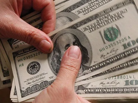 Doanh nghiệp Việt chịu tác động gì từ câu chuyện FED tăng lãi suất?