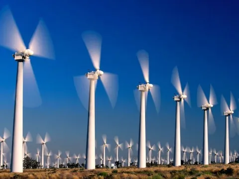 Cơ điện lạnh (REE): Mảng năng lượng tăng trưởng thần tốc vượt qua cơ điện lạnh, doanh thu tăng 152% mang về gần 3.000 tỷ đồng