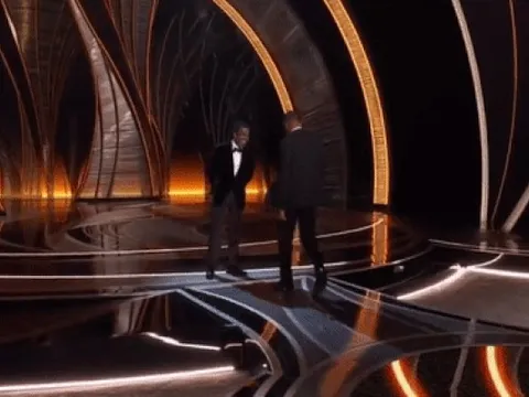 Từ vụ Will Smith tát Chris Rock xem lại những sự cố "nhớ đời" tại Oscar