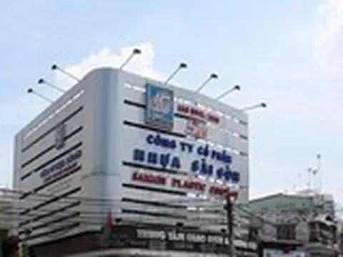 Tạm hoãn xuất cảnh một tổng giám đốc ở TPHCM