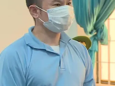 Làm giả 10 giấy tờ ôtô, lừa đảo chiếm đoạt gần 5 tỉ đồng