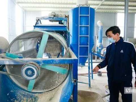 Cận cảnh công nghệ đổi đời vỏ hàu thành thức ăn chăn nuôi