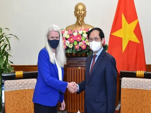 Việt Nam coi trọng và muốn làm sâu sắc hơn quan hệ Đối tác chiến lược với Vương quốc Anh