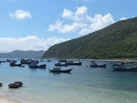 Khánh Hòa: Truy tìm tung tích nạn nhân trôi dạt trên biển ở Nha Trang