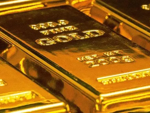 Nhà đầu tư bán mạnh vàng