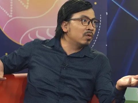 "Giáo sư Xoay" Đinh Tiến Dũng: Bạn bè tôi ly hôn nhiều, giờ ly hôn phổ biến