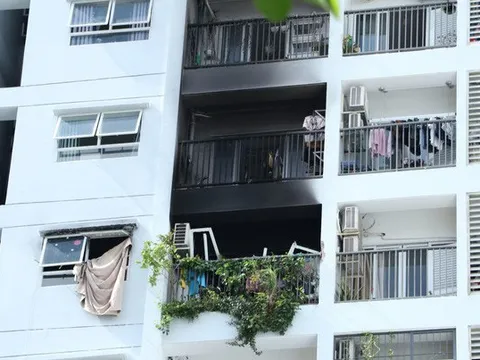 Cảnh báo nguy cơ cháy chung cư từ thiết bị sạc xe điện