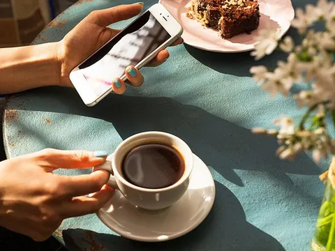 Tổn thương não, rơi vào hôn mê sau 4 ngày uống cà phê giảm cân