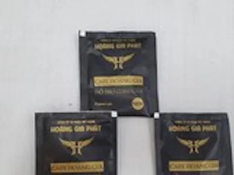 Hôn mê, tổn thương não vì uống cà phê giảm cân