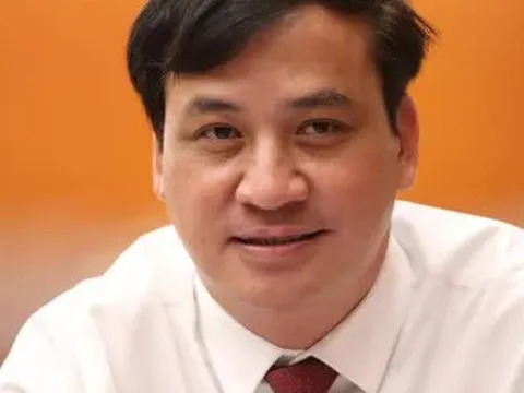 Truy tặng Huân chương Lao động hạng Ba cho ông Lê Hòa Bình