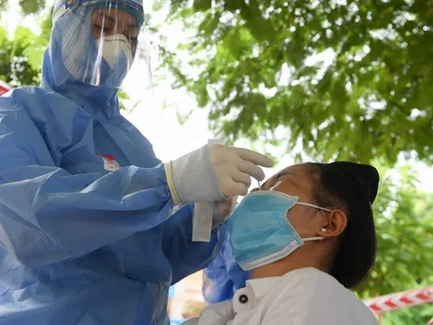 Ngày 31/3, thêm 80.838 ca COVID-19 mới giảm 4.932 ca so với ngày trước đó