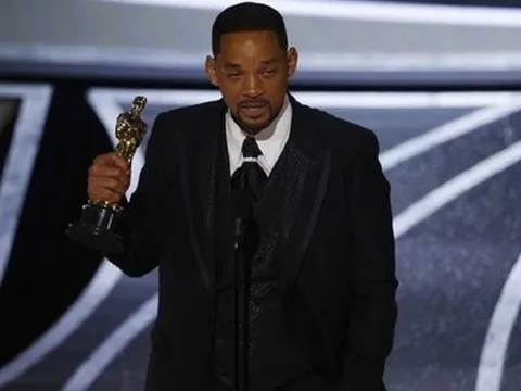 Tài tử Will Smith rút khỏi Viện Hàn lâm sau sự cố tại Oscar