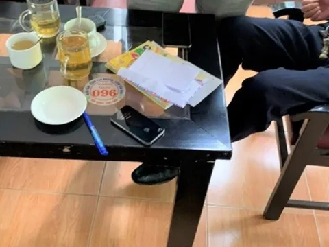 Bị bắt vì ép người tình của chồng nhận nợ 120 triệu đồng