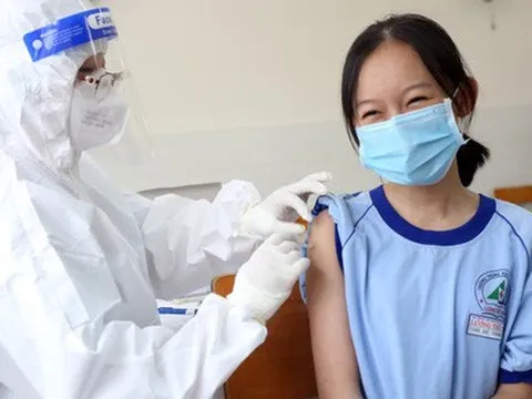 Viêm cơ tim - phản ứng rất hiếm gặp ở trẻ sau tiêm vắc xin Covid-19: Dấu hiệu là gì?