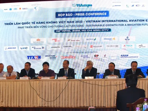 Đại diện VCCI: Bất chấp thế gọng kiềm giá nguyên liệu tăng và thiếu hụt nhân sự, ngành hàng không dự sẽ tăng trưởng 47% trong năm 2022