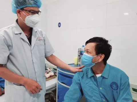 Cấy máy phá rung tự động cứu sống bệnh nhân ngưng tim, ngưng thở