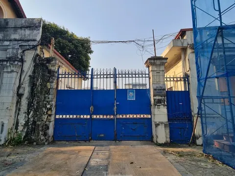 Cận cảnh công trình gần 100 năm trung tâm quận Ba Đình bị phá dỡ xây cao ốc