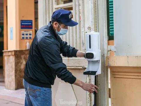 Trường tiểu học ở Hà Nội gấp rút chuẩn bị đón học sinh học trực tiếp