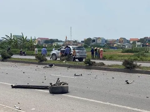 Vợ chồng nguyên Bí thư Tỉnh ủy Ninh Bình Phạm Minh Tuyên qua đời sau tai nạn giao thông