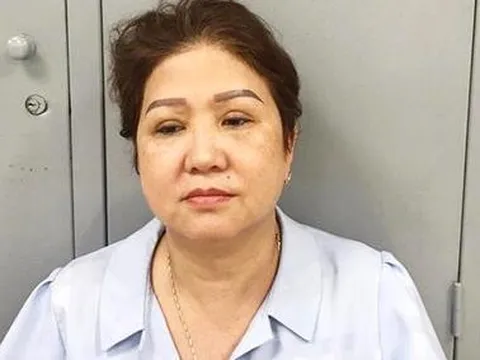 Nữ quái mang valy tiền âm phủ đi lừa đảo lãnh án tù