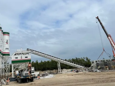 Giá vật liệu xây dựng tăng cao, chuyên gia mách nước cho người mua nhà