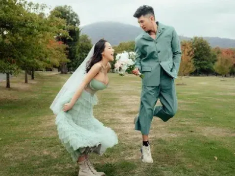 Cặp đôi "thị phi" nhất nhì showbiz Việt tung ảnh cưới cực tình