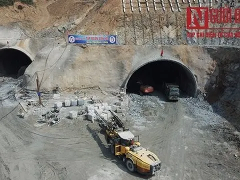 Cận cảnh hầm xuyên núi trên cao tốc Bắc - Nam nối Thanh Hóa - Nghệ An