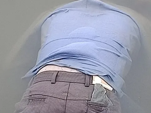 Điều tra vụ phát hiện xác chết nam giới trôi trên sông ở Cà Mau