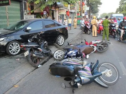 Ngày đầu nghỉ lễ, cả nước xảy ra 27 vụ tai nạn giao thông đường bộ