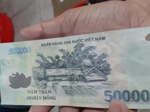 Phá đường dây tiêu thụ, tàng trữ tiền giả rất lớn tại Bến Tre