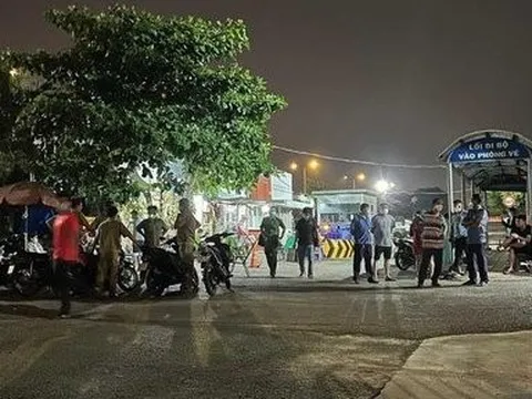 Điều tra vụ chủ xe khách bị tài xế xe ôm đâm tử vong trong bến xe Ngã Tư Ga