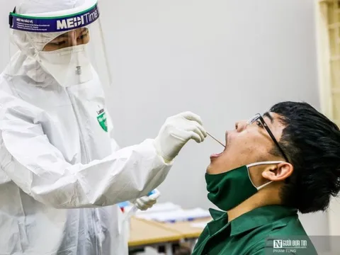 Ngày 12/4, ghi nhận 22.804 ca Covid-19, có 17.375 ca cộng đồng